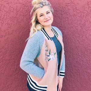 Meet your Posher, Maddie